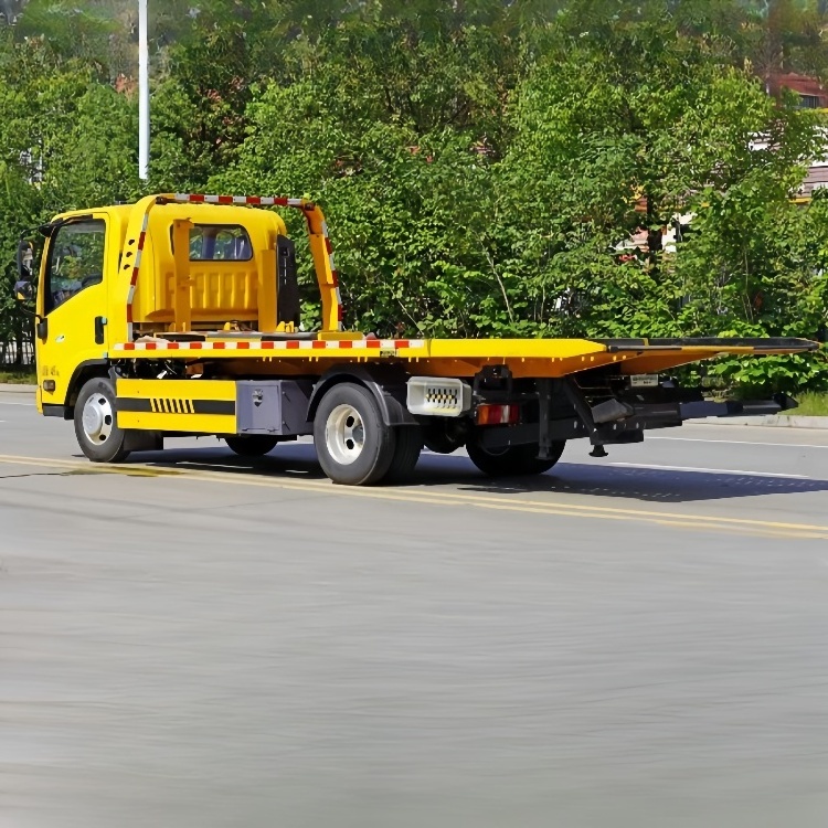 Hot sale recommendation Isuzu tow truck   5 ton car carrier trailer  breakdown lorry