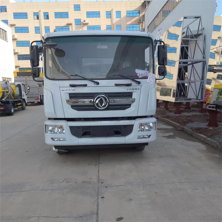 Dongfeng Dolicar D9 12 cubic meter solar panels photovoltaic panels cleaning truck Photovoltaic panel cleaning vehicle