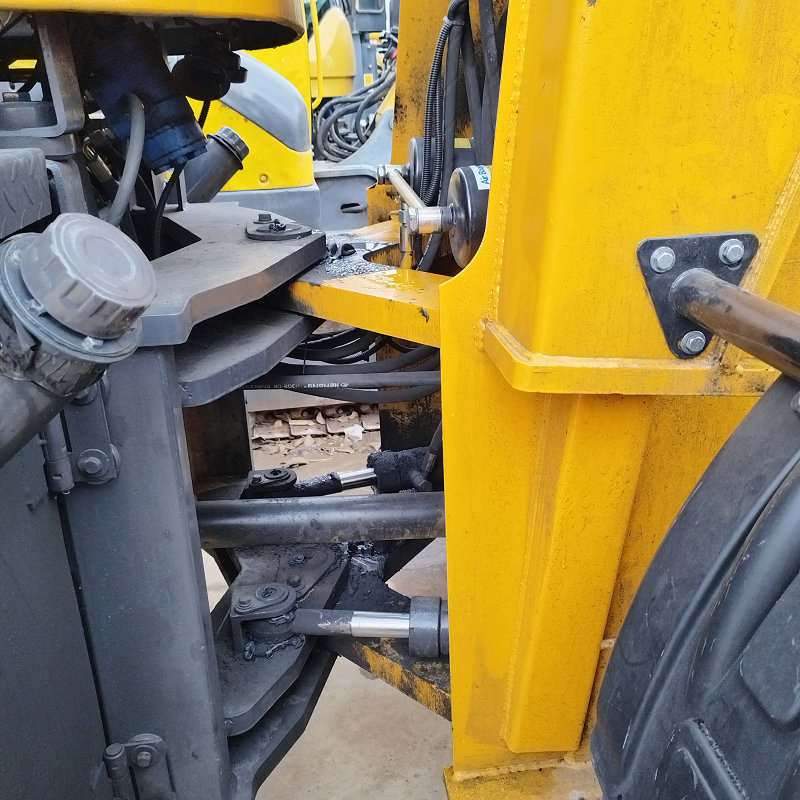 China Second Hand Mini Wheel Loader   Only Working 10 Hours  Load Capacity 1.8 ton   2ton   2.5 ton