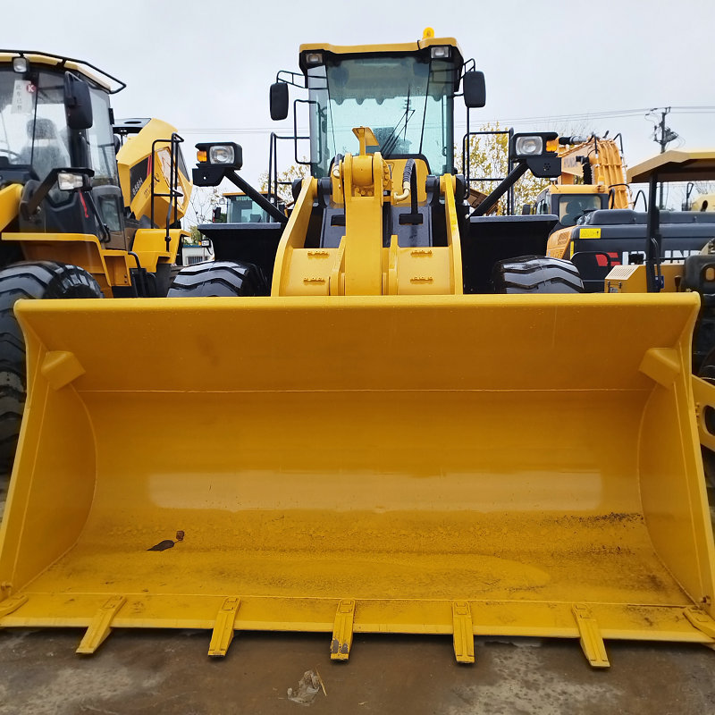 Made in China 5 Ton Wheel Loader Low Price Supply Shandong Lingong LG956L Used Loader