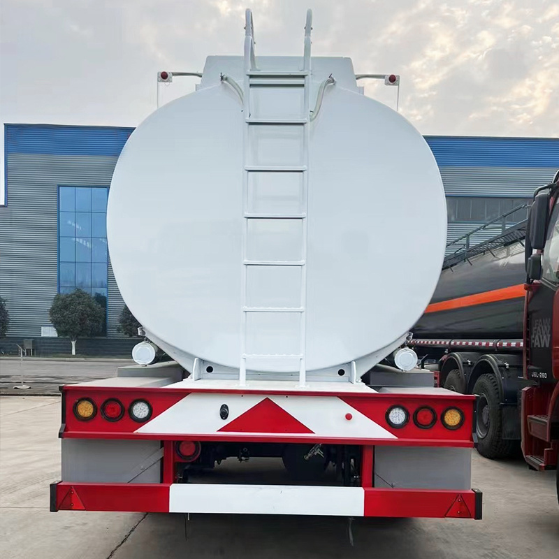 Chemical Liquid Tank Semi Trailers  2 Axle Semi Trailer  New 5000L Fuel Tank Trailer