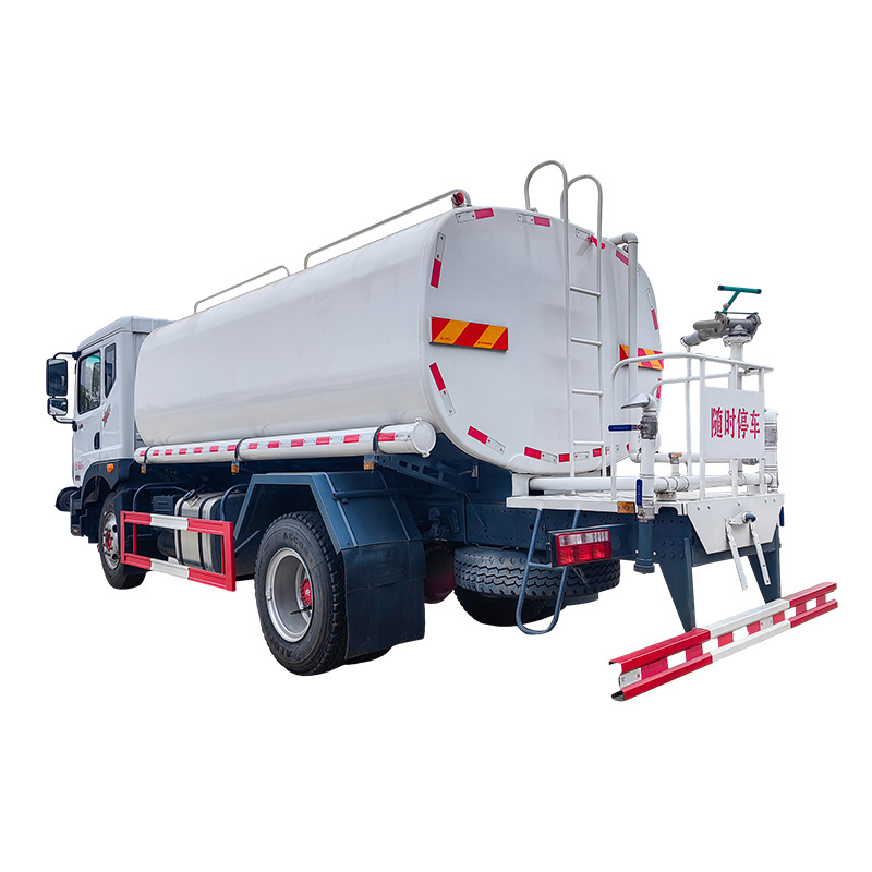 Dongfeng sprinkle truck 10000L tanker water truck in hubei