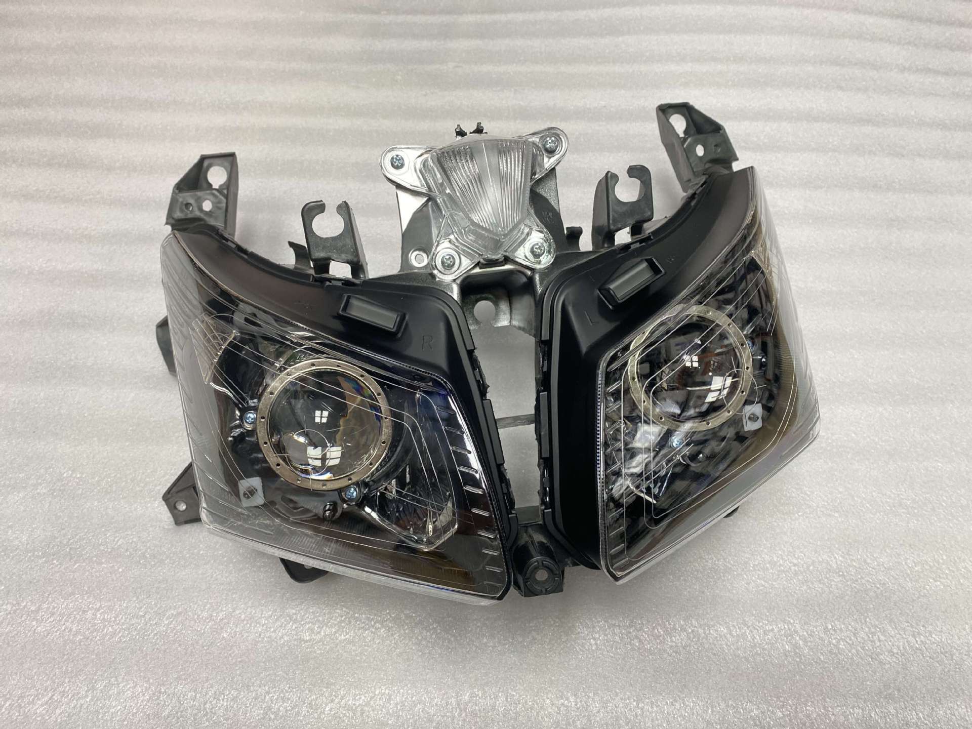 High quality Motorcycle Clear Headligtt  Motorcycle Head LiGHT Head Lamp For Yamaha TMAX-530 2012-2014