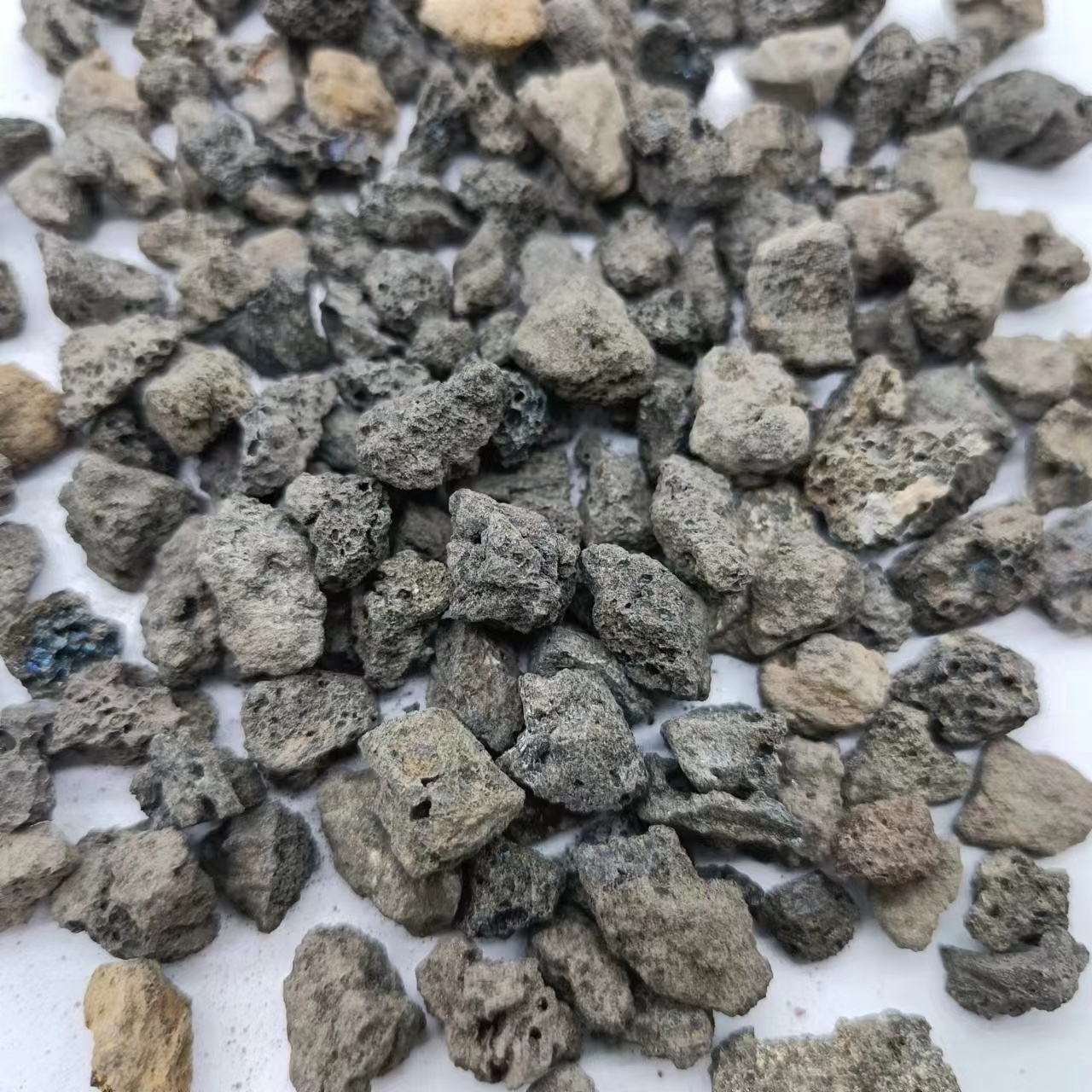 Volcanic rock crushed stone used for soilless cultivation of flower potted garden