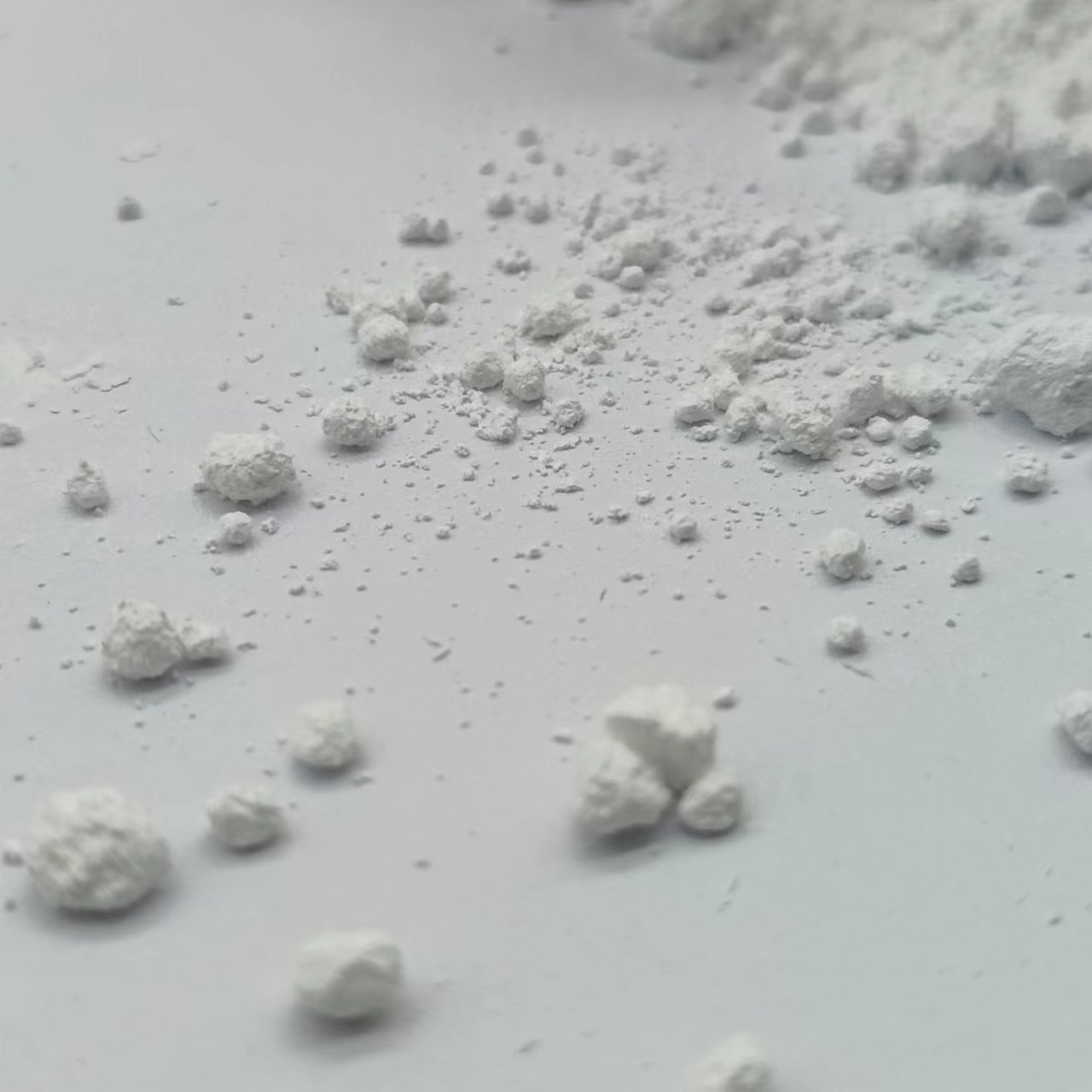 High whiteness Kaolin clay for Raw material of white cement