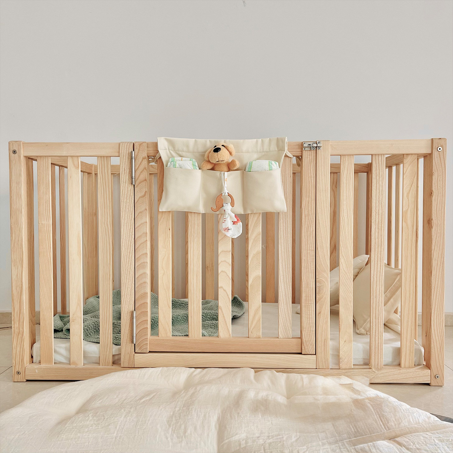 High Quality Kids Folding Wooden Fence Baby Playpen with Gate For Baby Child