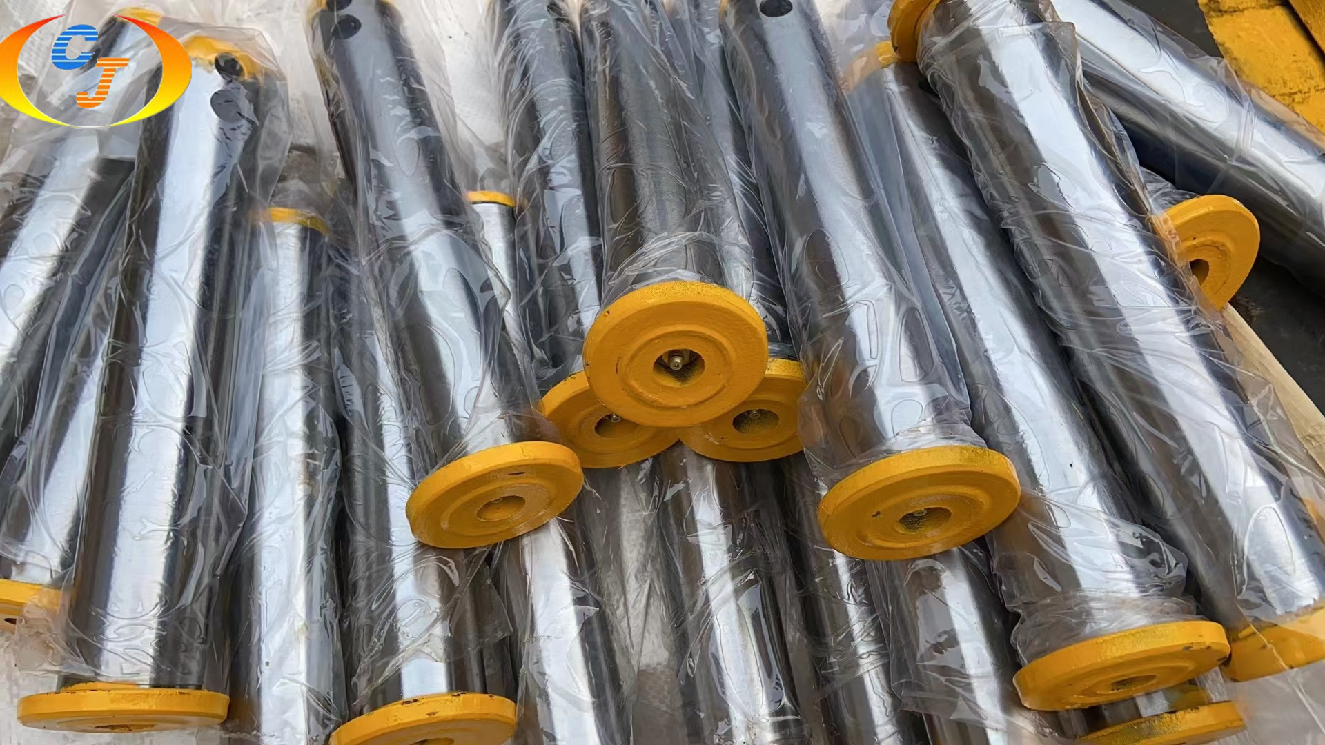 Excavator PC200-8 PC200-7 bucket pins and bushings 205-70-73270 bucket pin sizes for hydraulic Cylinder