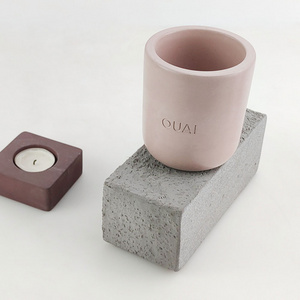 Wholesale Custom Handmade Decorative Matte Empty Concrete Candle Jar Vessels Cylinder Luxury Cement Candle Holders