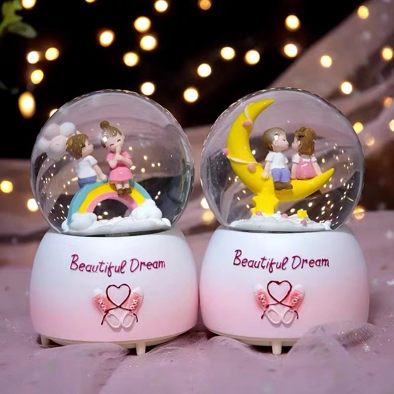 Personalized Wedding Souvenir Snow Globe Wedding Snow Ball Wedding Decoration Couple Snow Globe