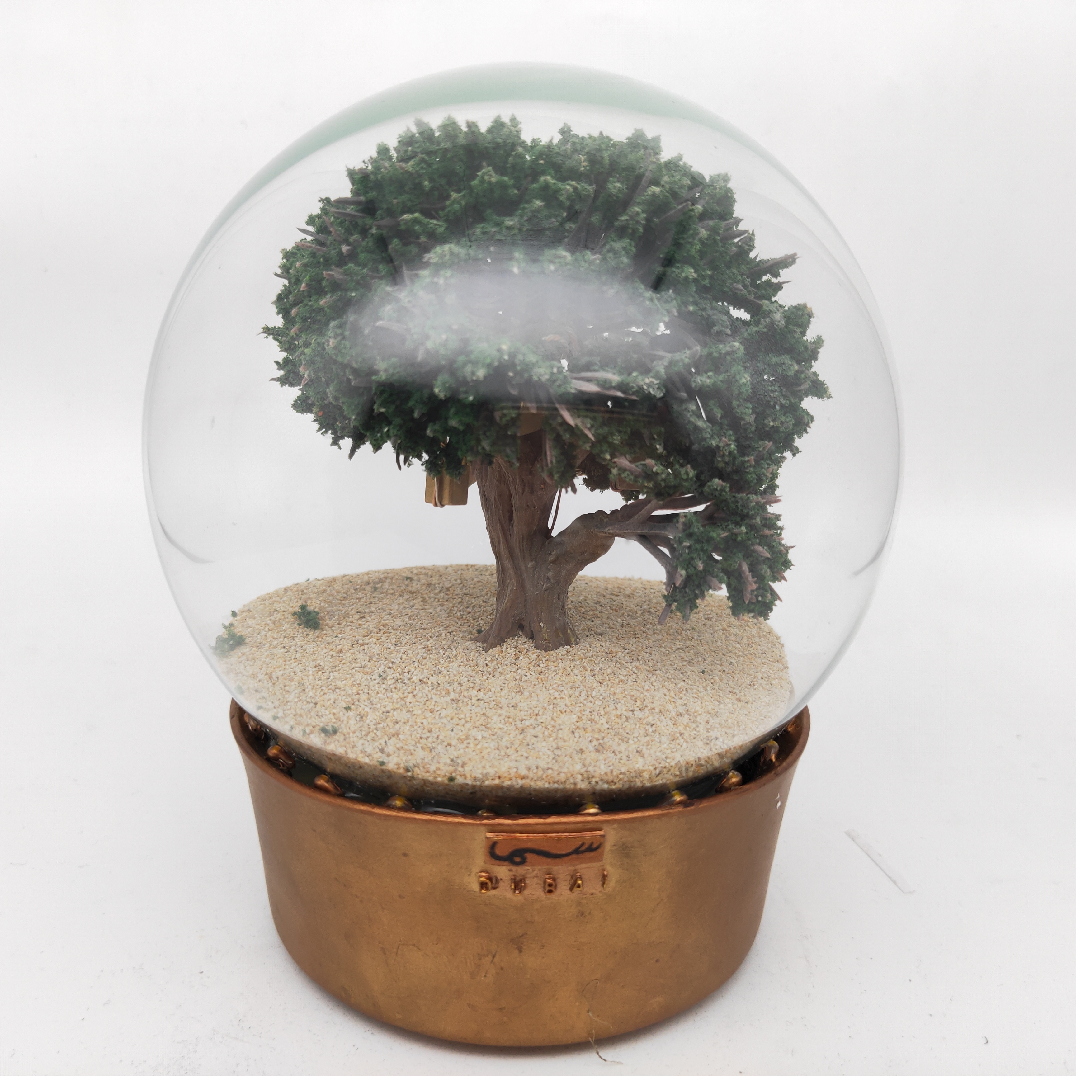 Dubai Custom Tree 100mm Big Sand LED Light Music Glass Resin Snow Globe DIY Religious Model Wholesale Craft Flower Figurine