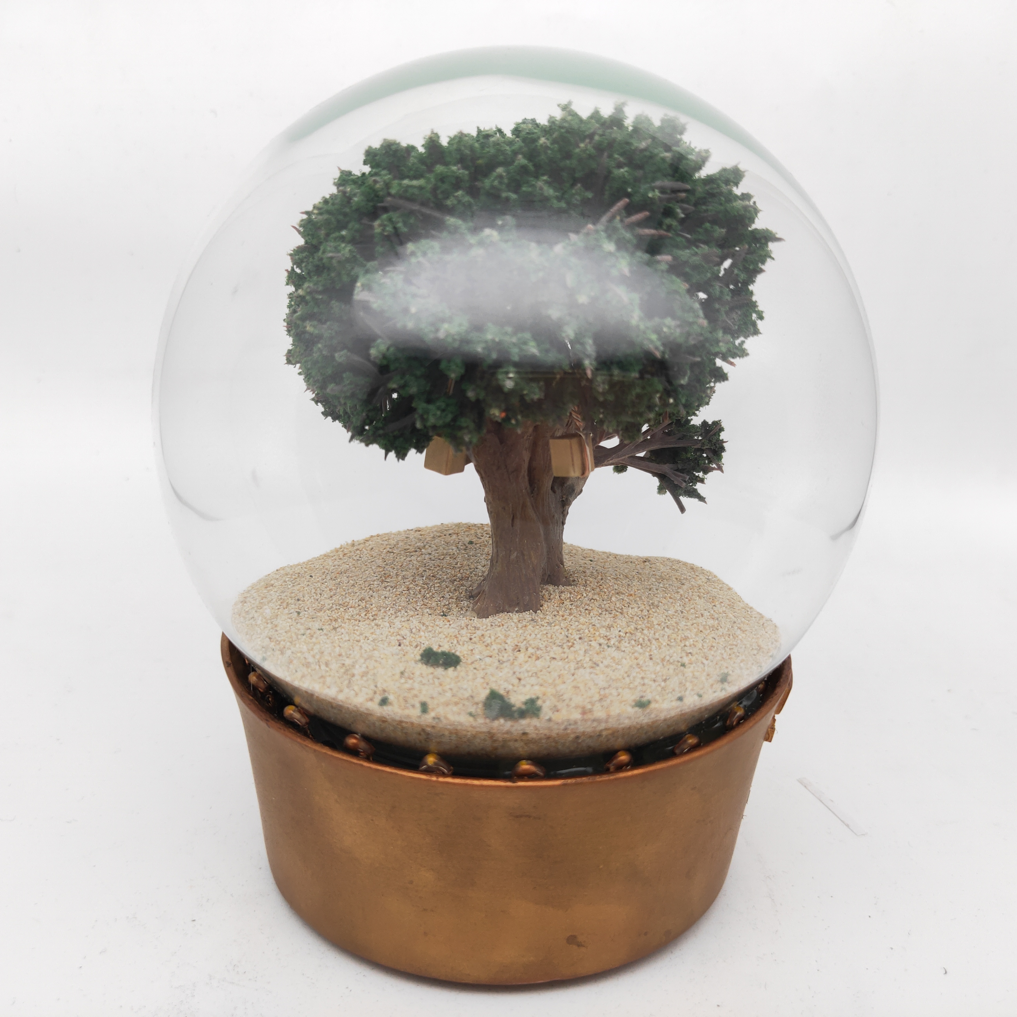 Dubai Custom Tree 100mm Big Sand LED Light Music Glass Resin Snow Globe DIY Religious Model Wholesale Craft Flower Figurine