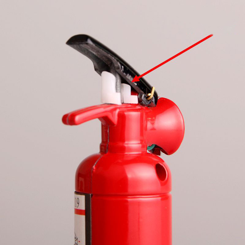 Creative small fire extinguisher pendant type grinding wheel lighter wholesale