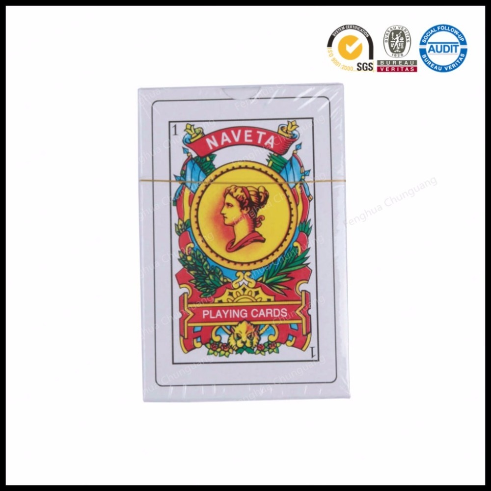 2020 new custom paper spanish playing cards with display box