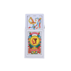 2020 new custom paper spanish playing cards with display box