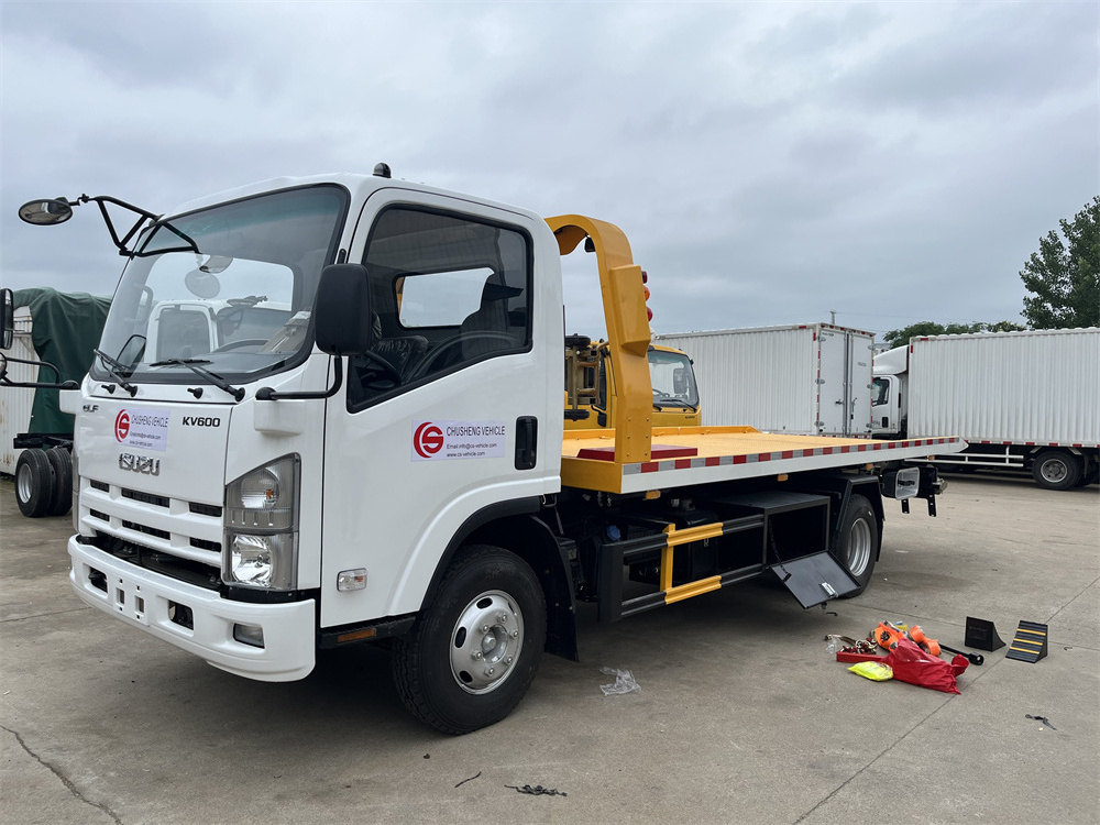 5 Tons Isuzu Wrecker Tow Truck Flatbed Platform Recovery  road rescue truck for Sale