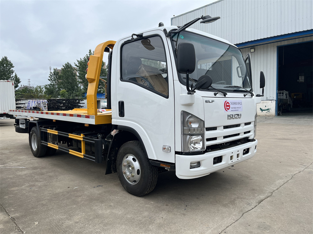 5 Tons Isuzu Wrecker Tow Truck Flatbed Platform Recovery  road rescue truck for Sale