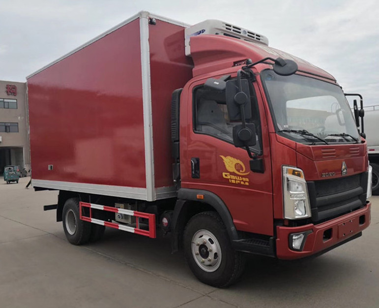 HOWO 4*2  8tons 10tons  used thermo king refrigerator refrigerated truck price cooling van for Nigeria