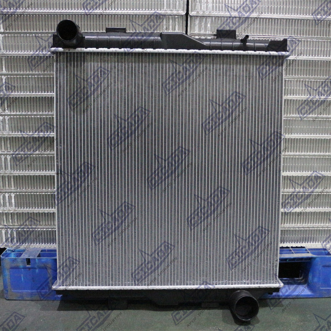 21400-89TG6 21400-89TJ8 21400-89TK0 21400-89TK9 Radiator for UD Truck CONDOR