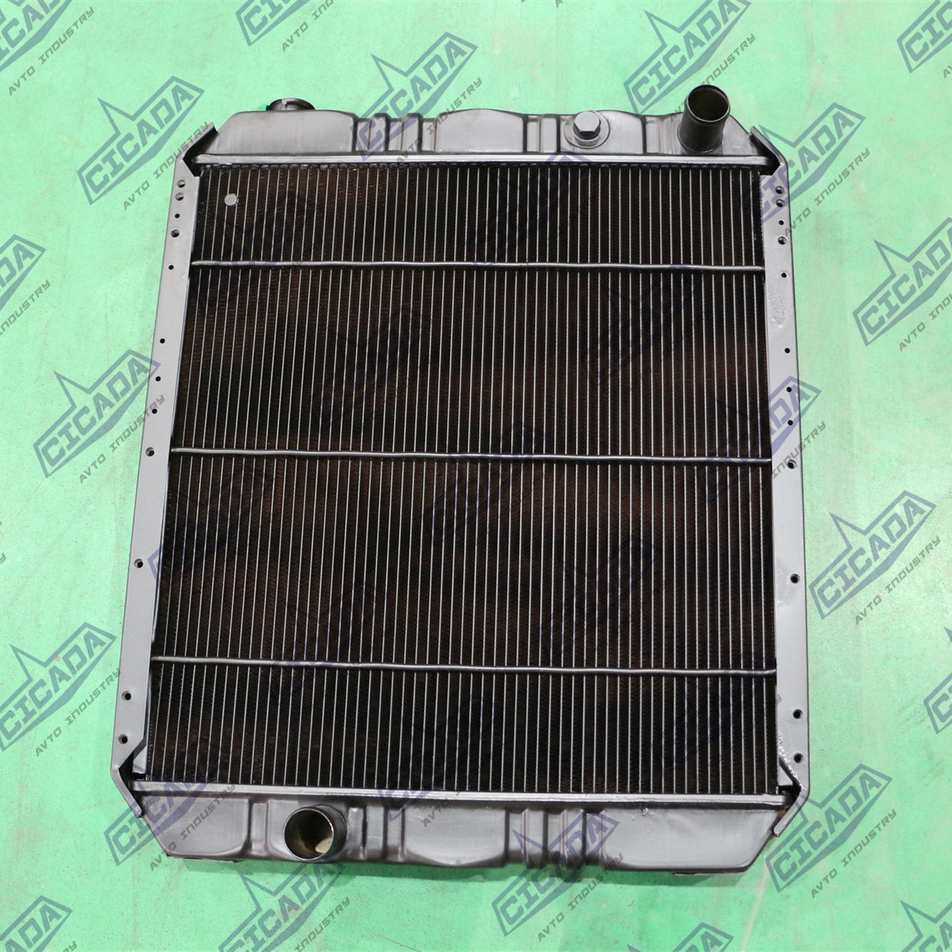 MC111555 Brazed Radiator for MITSUBISHI Truck FUSO CANTER 1992-1995 4D32 MT