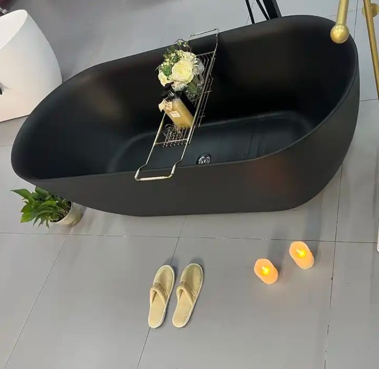 Luxury acrylic freestanding whirlpools bathtub with black solid surface for bathroom hotel