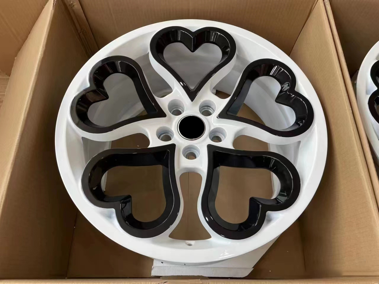 Luxury Forged Rims 17 18 19 20 21 22 Inch Heart Wheels Bright Black Purple White Custom Color Wholesale Alloy Forging Wheels