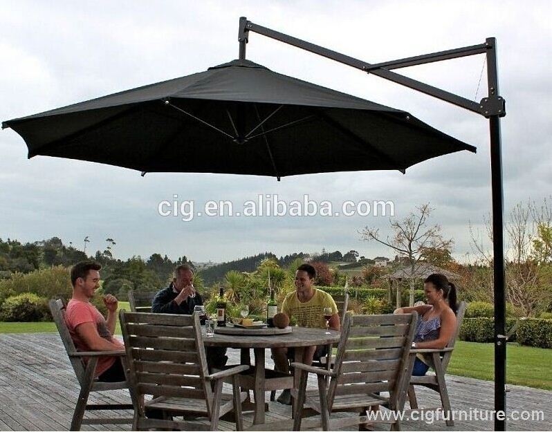 Attractive sun garden half round parasol umbrella