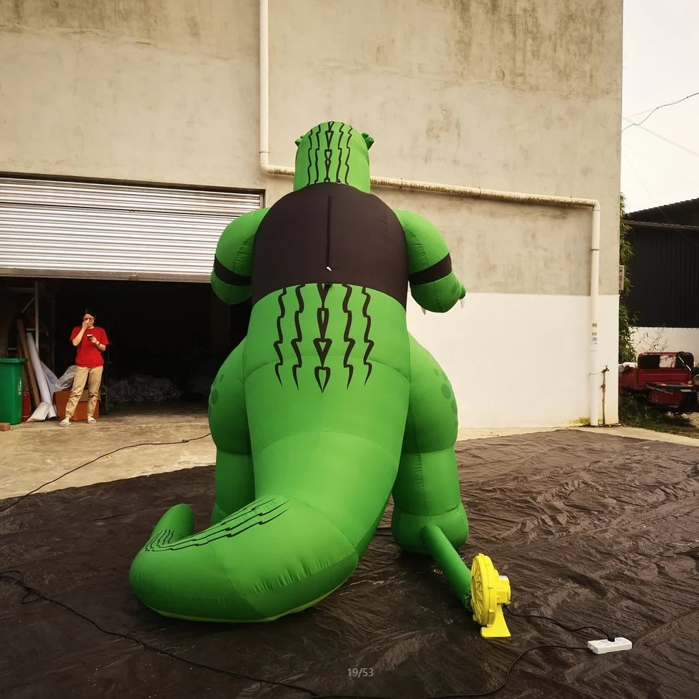 Customized giant inflatable green cartoon dinosaur