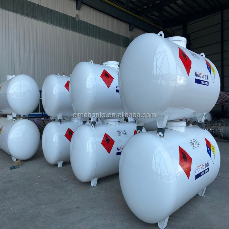 New model 1000 gallon propane gas tank for home with REGO valves for sale