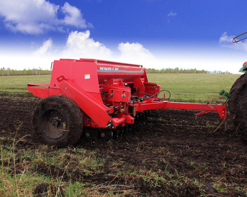 Row  precision no till  potato planter with fertilizer