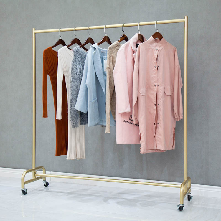 Special Sale Golden Water Pipe Store Clothes Display Clothing Modern Garment Rack With Wheels