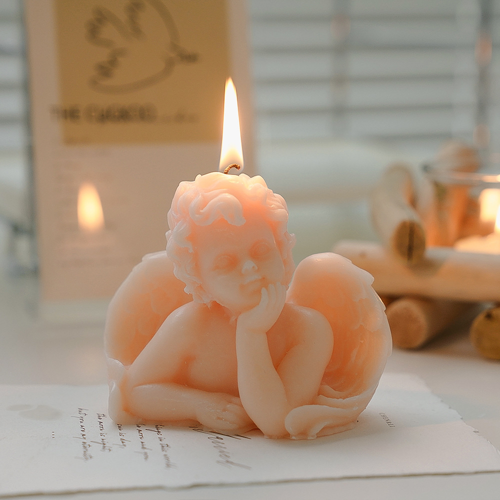 Factory Custom Hot Sale Wedding Souvenir Angel Shape Soy Scented Paraffin Wax Candles