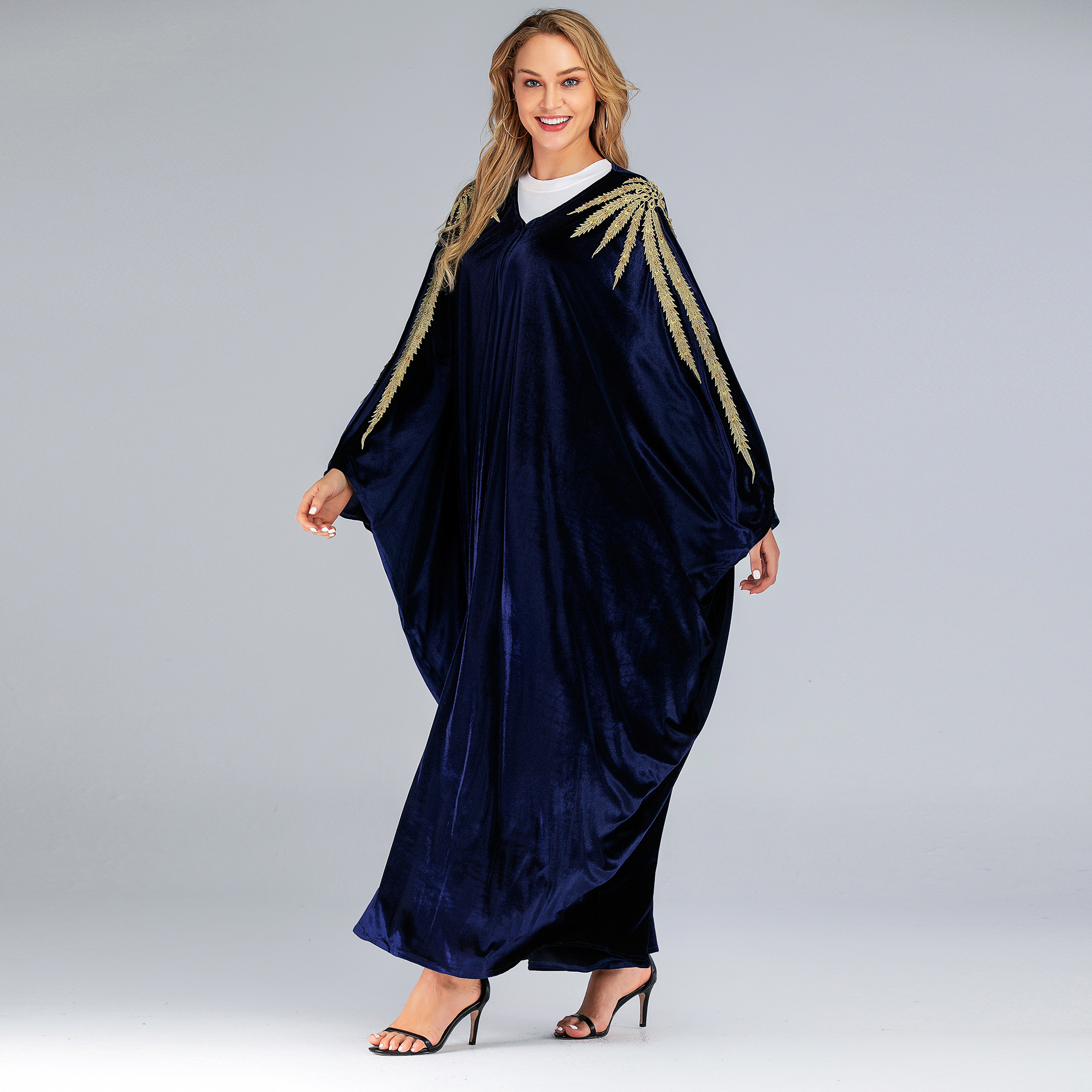 6174#high quality women custom modern  long sleeve muslim dress black silk velvet abaya design