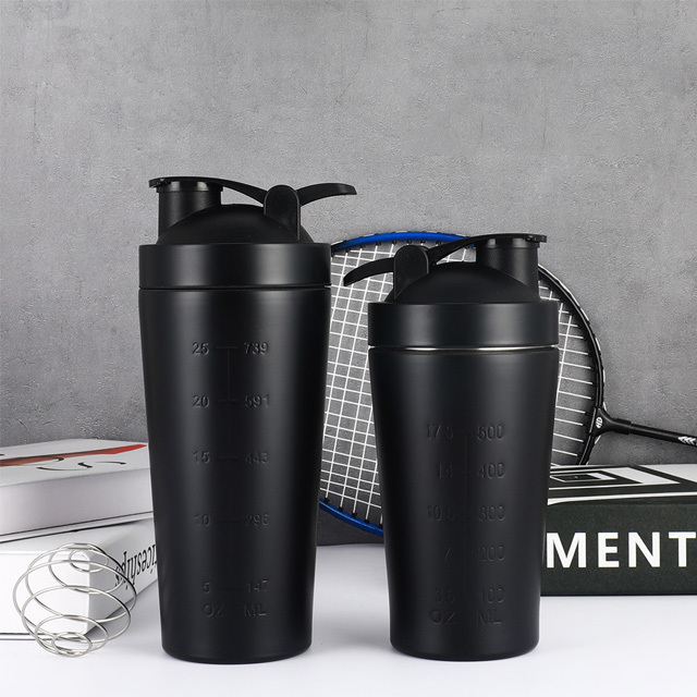 Custom Logo 500/750m 304 Stainless steel insulated water bottle Shakes Bottle Fitness Mixing Protein Shaker for Gym Sports