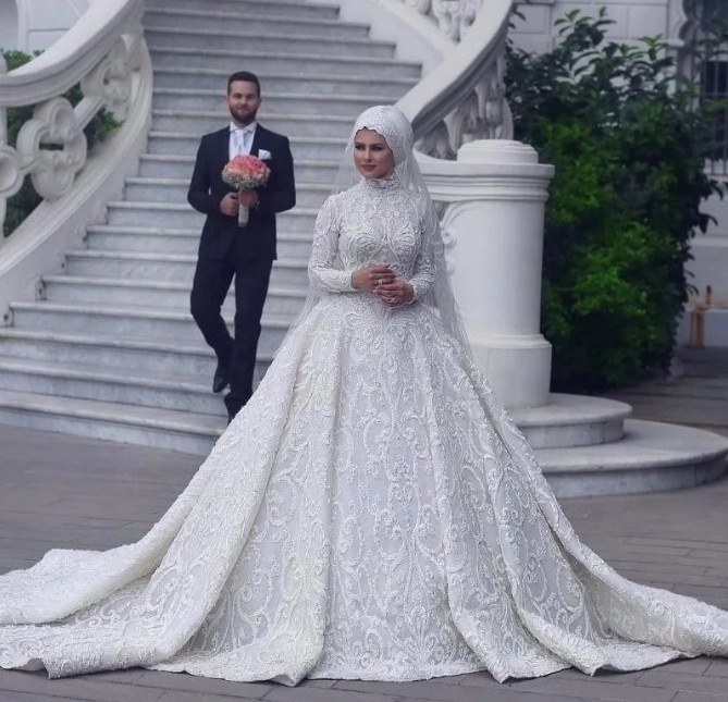 Fashion MusLim Hijab Long Sleeve High Neck Arabic Wedding Dress