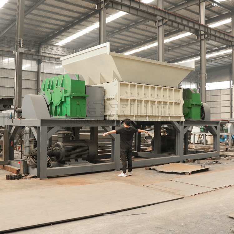 Automatic scrap tire recycling shredder / tyre shredding machine/ waste tyre recycling plant for sale