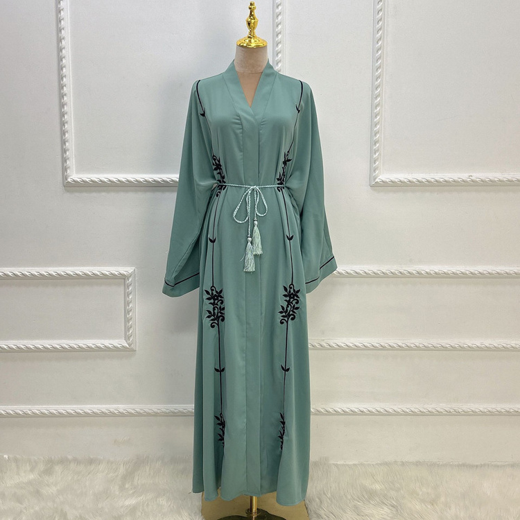 Womens Embroidered Dubai Style Open Robe Muslim Dresses Abaya Spring Summer Party Dress Arab Solid Color Kimono Abaya Gown