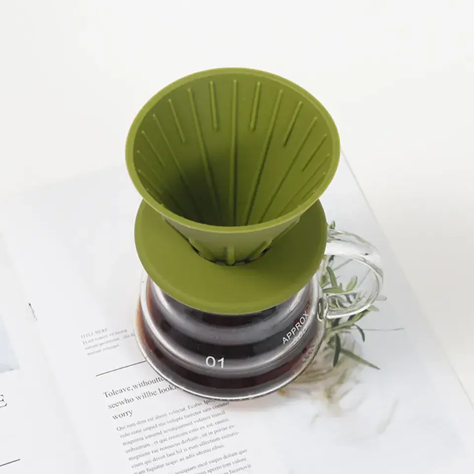 Coffee Dripper Reusable Silicon Resin Coffee Filter Collapsible Cone Filter for Home Camping Backpacking Travel