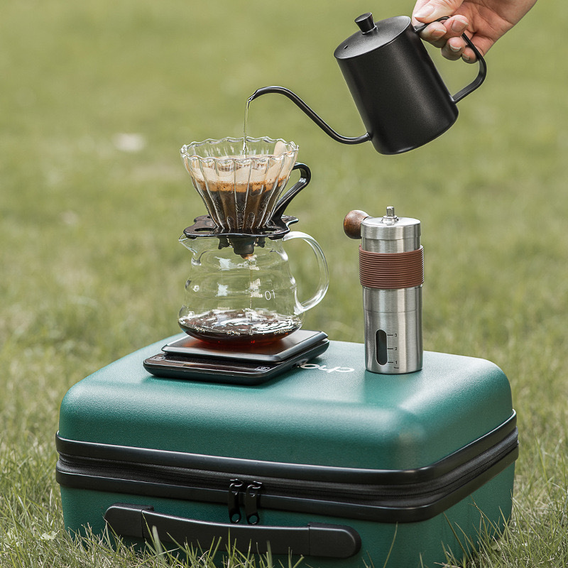 European Style Portable Professional Hand Brewed Coffee Set Outdoor Hand Ground Coffee Gift Set  coffee s 304et