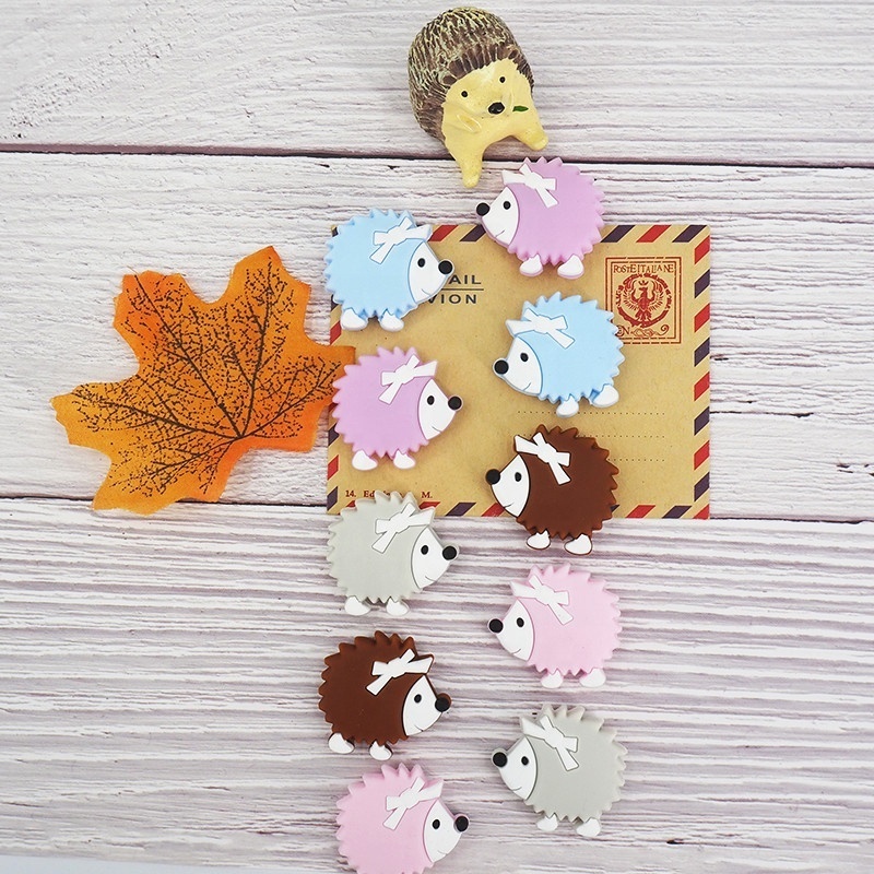 New Discount Eco Friendly Teething Soothing Toys Baby Gift Cute Hedgehog Shape Silicone Bead Pacifier Clip