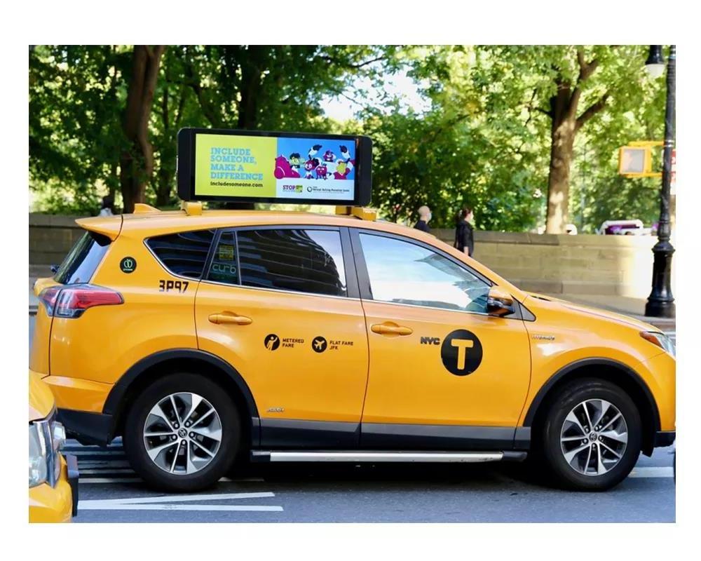 Taxi Top P3.33 LED Digital Display Full Color 4G Wifi led taxi roof advertising sign