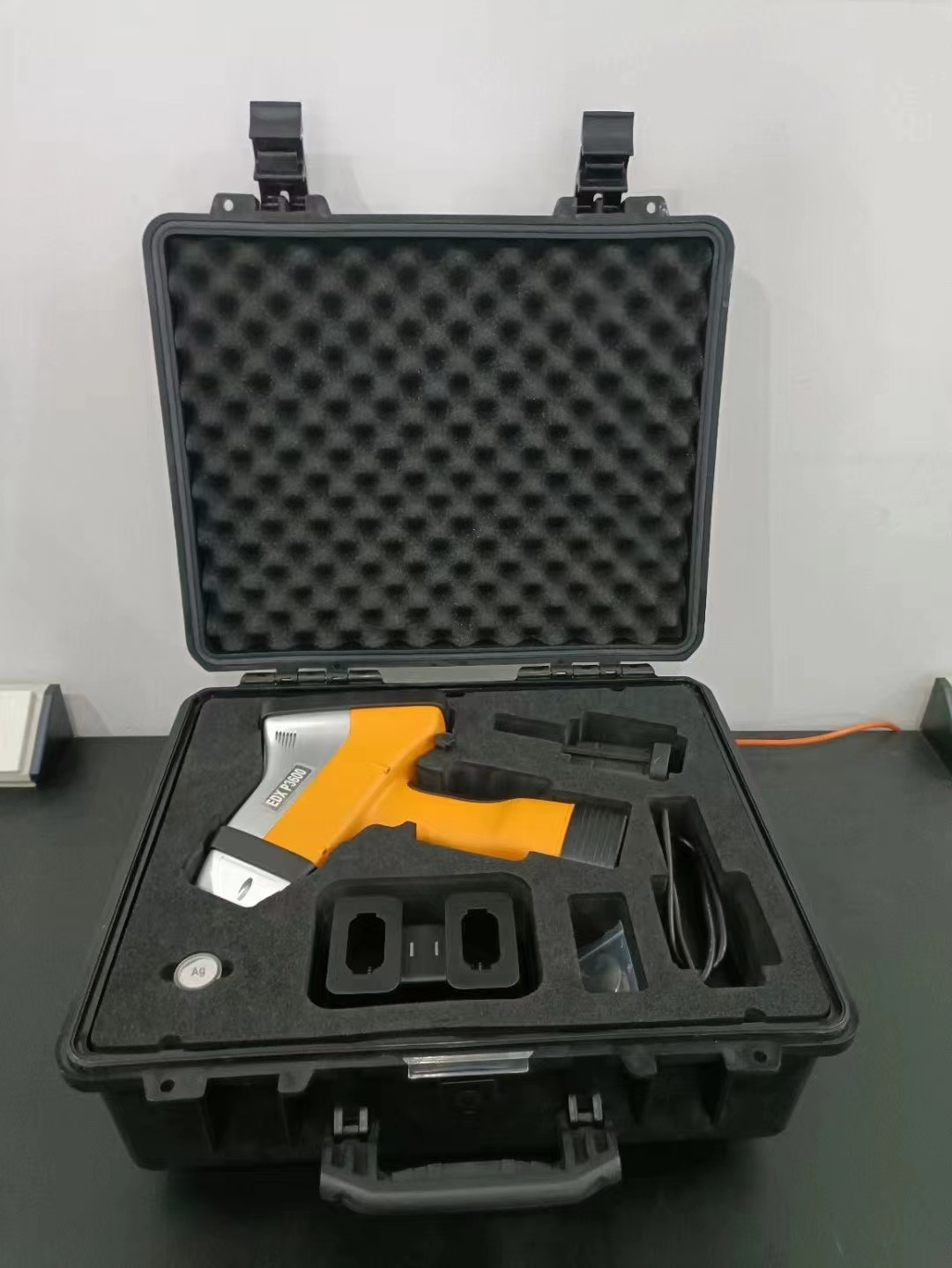 Chincan  good price portable hand-held xrf metal analyzer xrf alloy analyzer