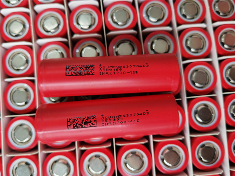 INR21700-45E DMEGC 21700 power battery 4500mah large capacity 3c strong light flashlight rechargeable lithium battery 3.7v DDP