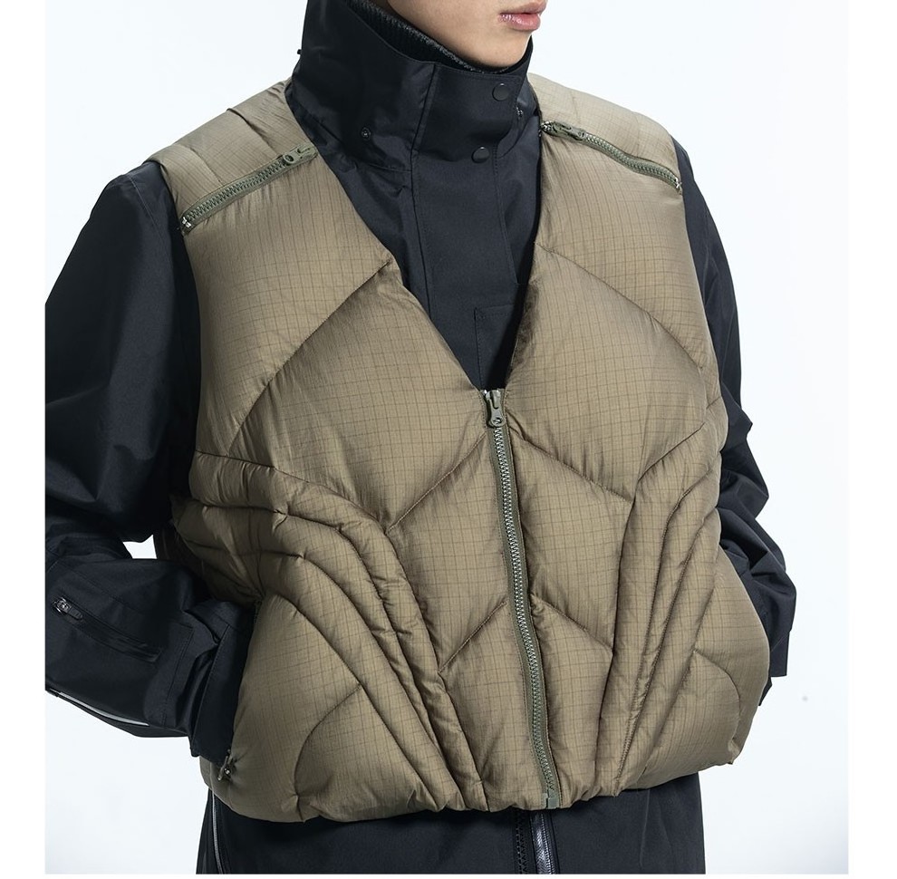 Exclusive V Eck Multi-paneled Wholesale Quilted Cropped Puffer Vest Men Zip Up Layered Puffer Vest