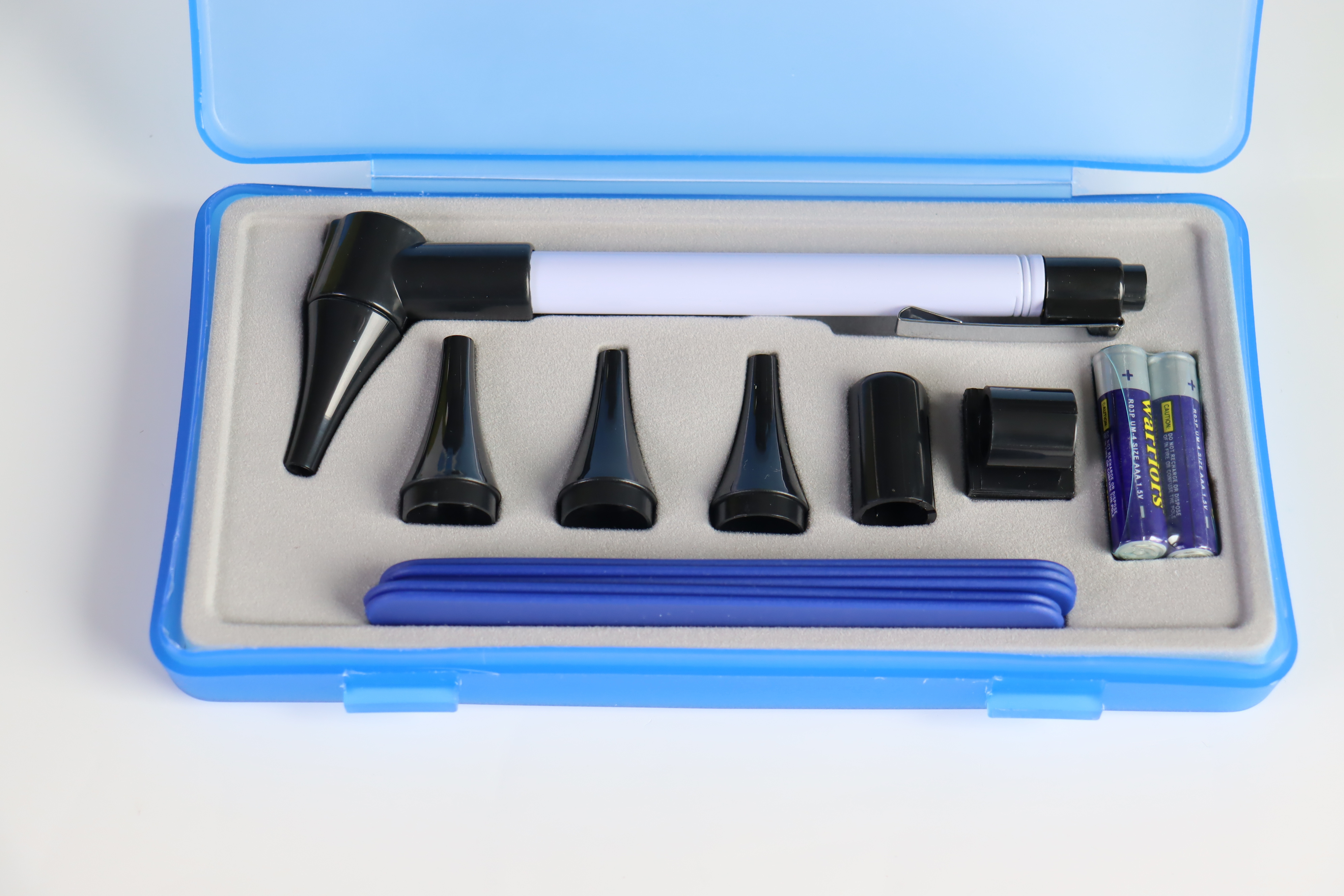 2023 Newest Surgical ENT Otoscope Set Medical Diagnostic Examination Set with Led Light