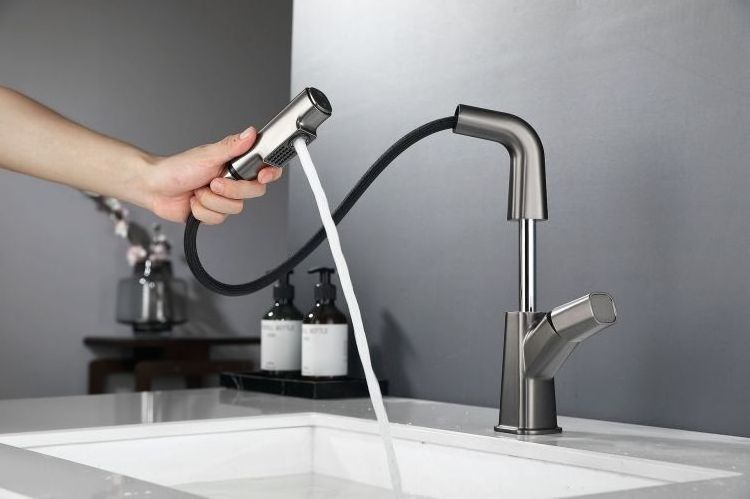 360  degree rotation basin faucet taps  Hot and cold new design bathroom  wash basin brass faucet