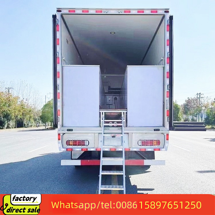 truck refrigerator thermo king refrigerator truck refrigerated Live Seafood fish transport truck for sale