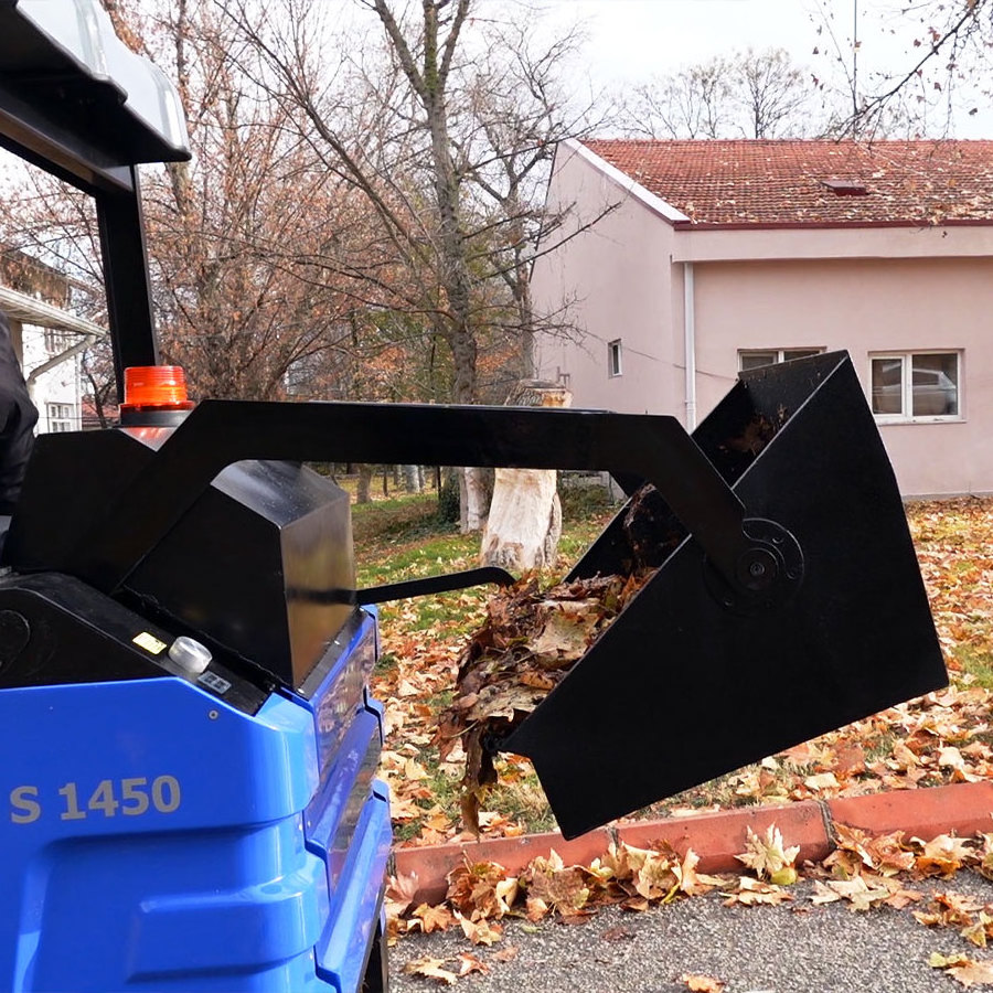 Mini Street Sweeper with Diesel and Electric