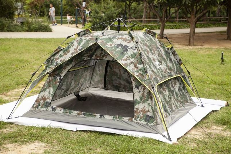 Easy Install Camouflage Color Beach Shower Hot Sell Waterproof Camping Tent