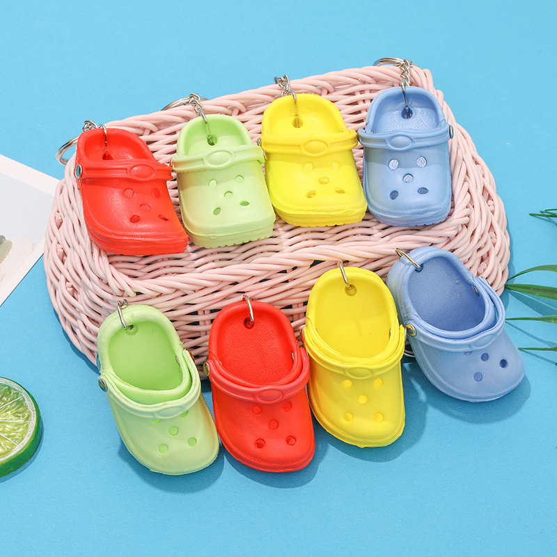 Mini 3d Shoes Keychain Bulk New Arrival PVC Keychain Mini Shoes Keyring Backpack Pendant Crocs Shoe Keychain Accessories