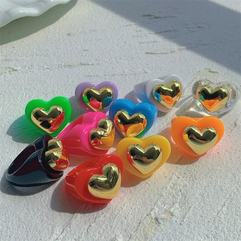 Chunky Resin Acrylic Rings Cute Trendy Rings Colorful Crystals Heart Shape Wholesale Women Gold Balls Acrylic Plastic Ring